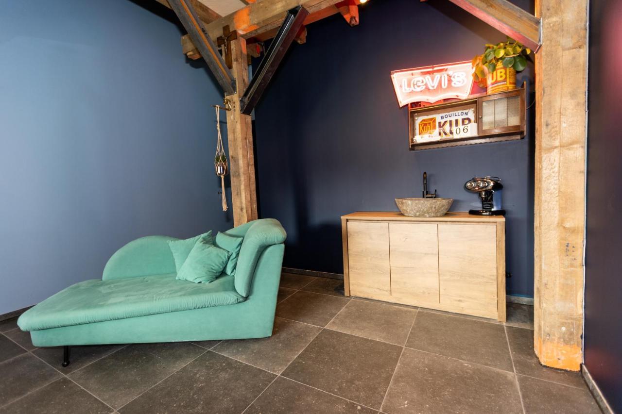 Vet - Bed & Breakfast Beek  Bagian luar foto