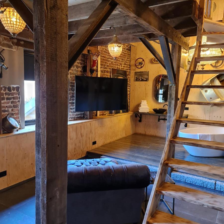 Vet - Bed & Breakfast Beek  Bagian luar foto