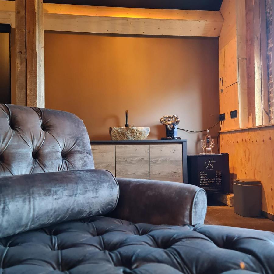 Vet - Bed & Breakfast Beek  Bagian luar foto
