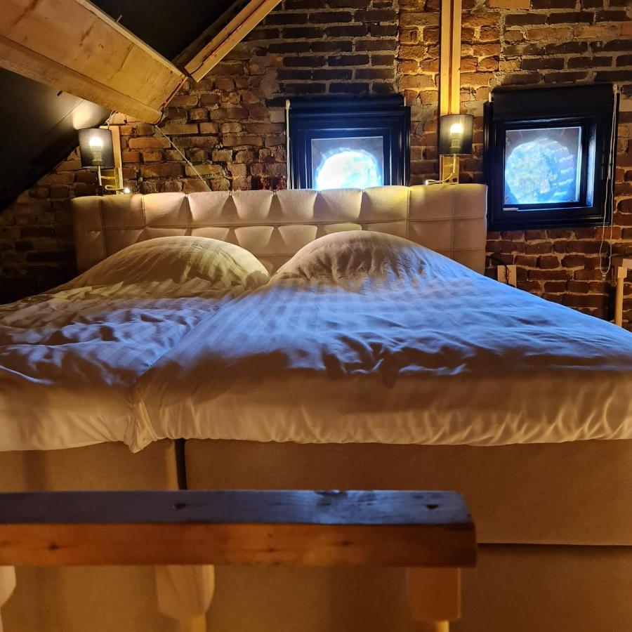 Vet - Bed & Breakfast Beek  Bagian luar foto